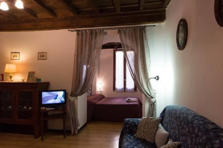Del Campo * Roma